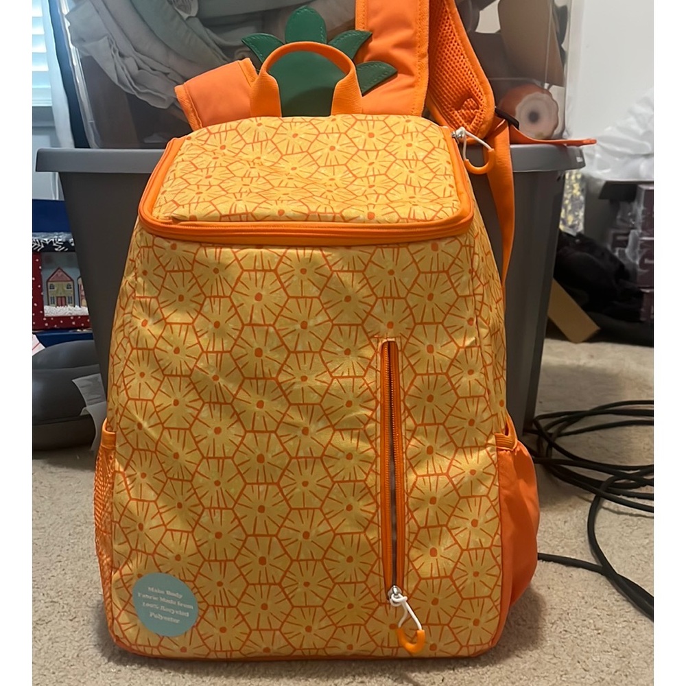Pineapple backpack cooler